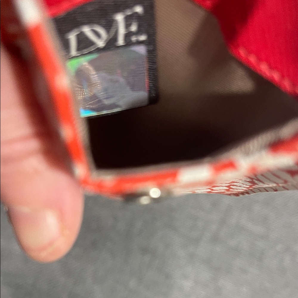 Red Patterned Sleeve - Protective Pouch - Picture 3 of 3